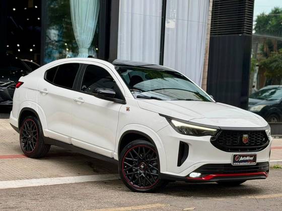 FIAT FASTBACK 1.3 TURBO 270 FLEX ABARTH AT6 FIAT FASTBACK 1.3 TURBO 270 FLEX ABARTH AT6